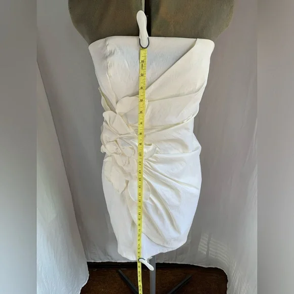 Vintage Cache" Strapless Flower design Cream Dress - Picture 9 of 12